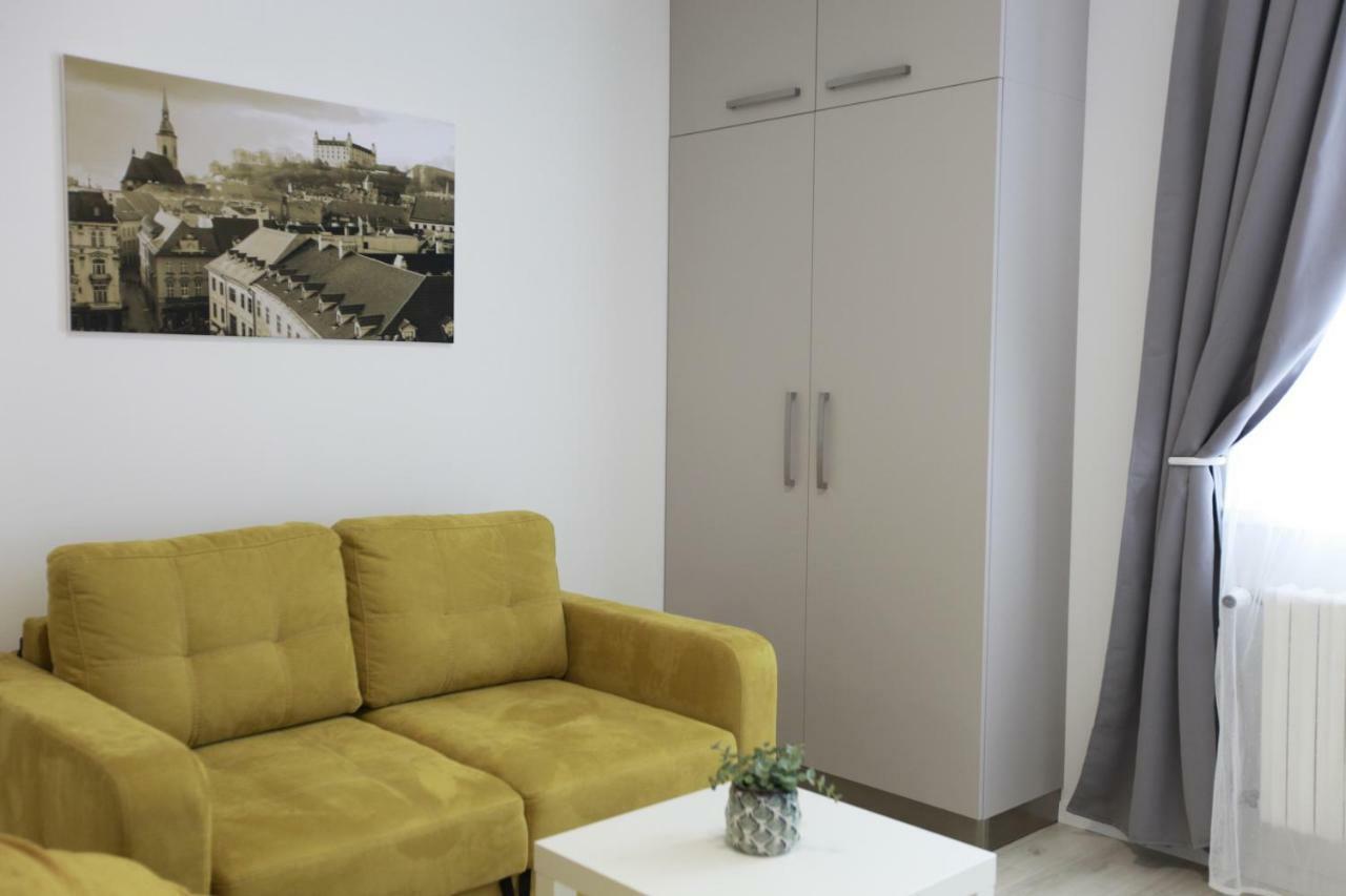 City Center Best Place Apartments Bratislava Luaran gambar