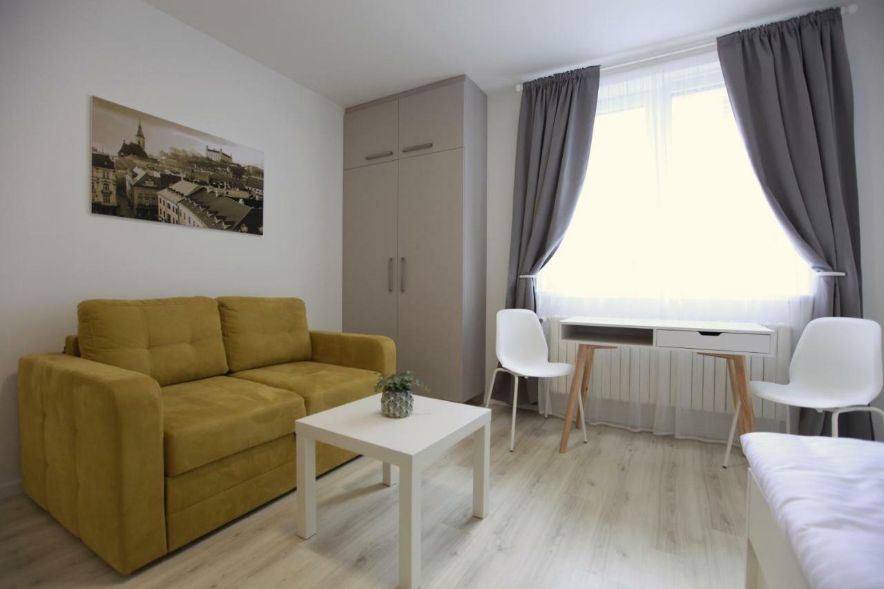 City Center Best Place Apartments Bratislava Luaran gambar