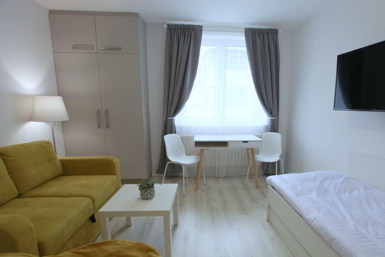 City Center Best Place Apartments Bratislava Luaran gambar